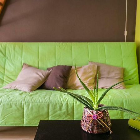 Green Apartment Budapest Exterior photo