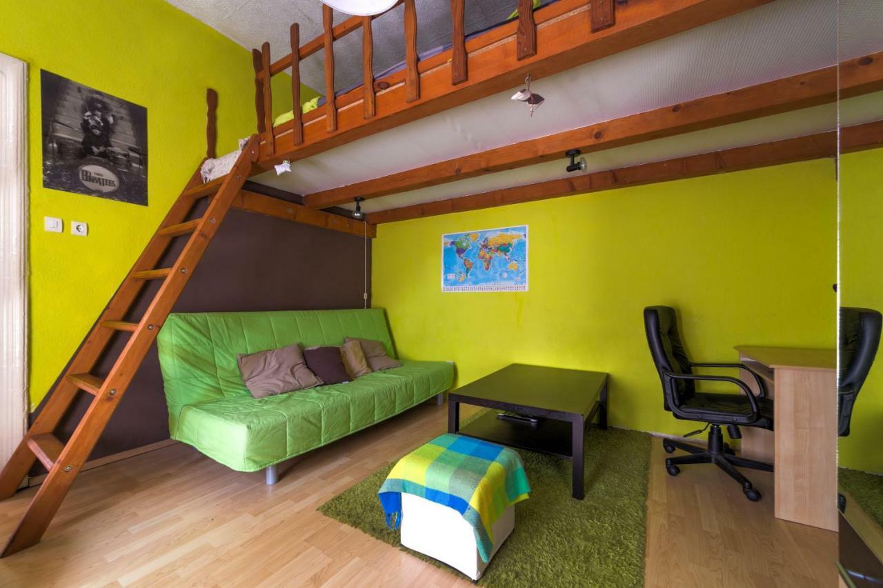 Green Apartment Budapest Exterior photo